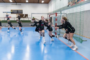 Bild 57 - wBJ TSV Ellerbek - TSV Uetersen : Ergebnis: 15:10